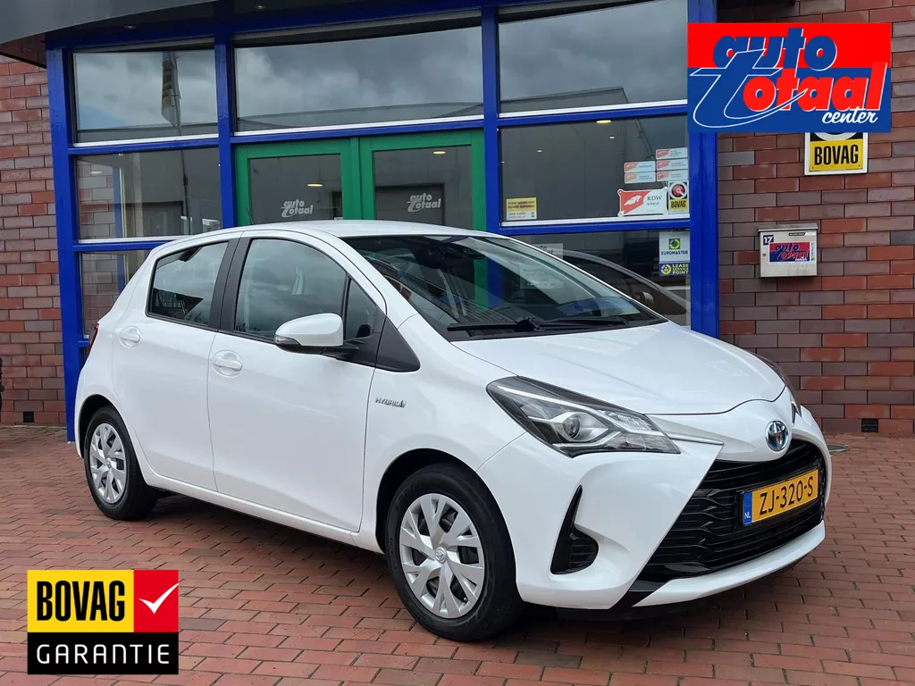 Toyota Yaris 1.5 Hybrid Active Full map navigatie!